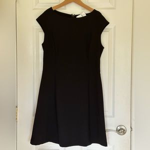 Gap casual black dress
